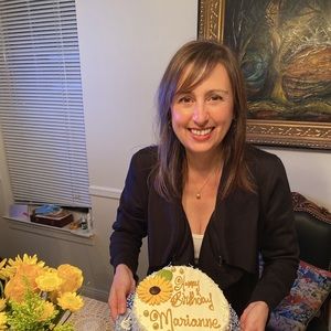 Meet your Posher, Marianne